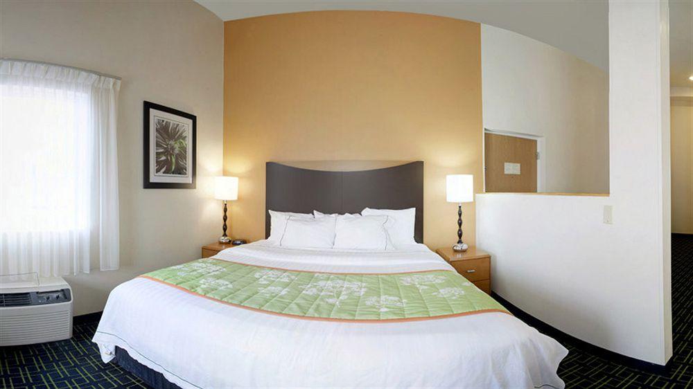 Fairfield Inn Boston Dedham Exterior foto